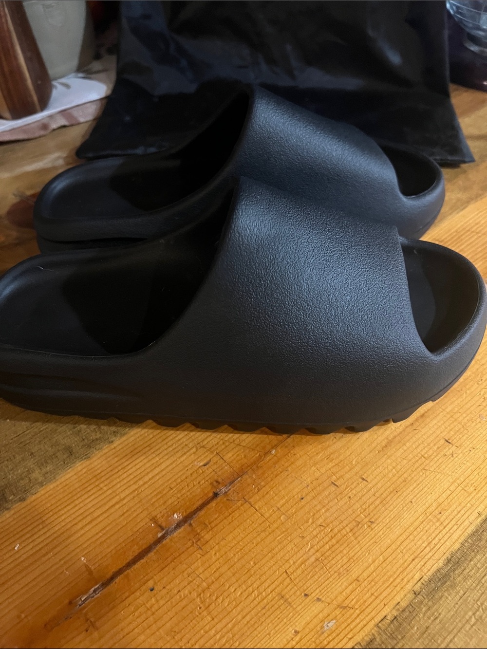 Yeezy Black Foam Slide Sandals Size 8 & 9 Nylon Drawstring Bag